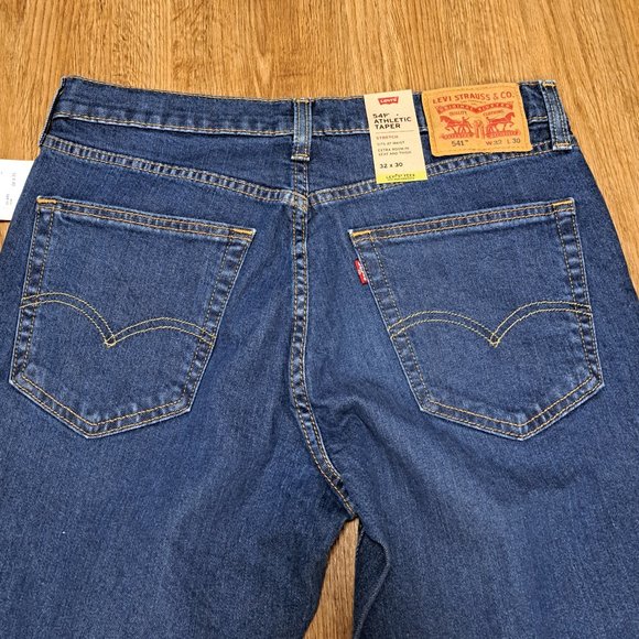 Levis 541 Athletic Taper 32 X 30 NWT - Picture 9 of 10